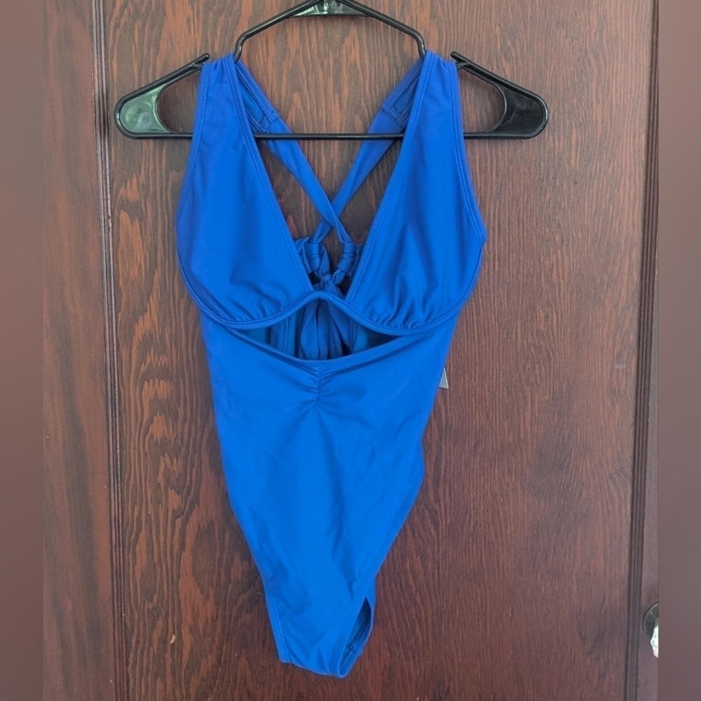New With Tags Shade & Short Blue Wired One Piece Swimsuit With Open Middle Med